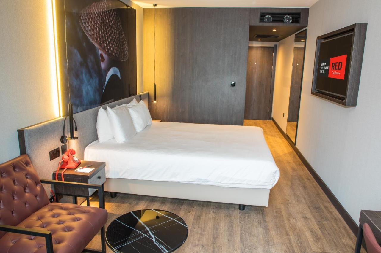 Radisson Red London Greenwich The O2 エクステリア 写真